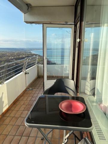 Deck 29 Apartment *